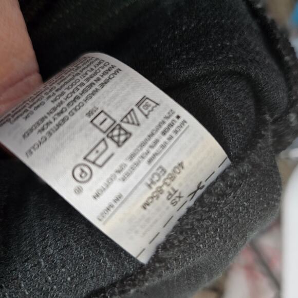 Banana Republic Sleeveless Top Women XS Boucle Black Shell Tank Top Quiet Luxury - Picture 6 of 8